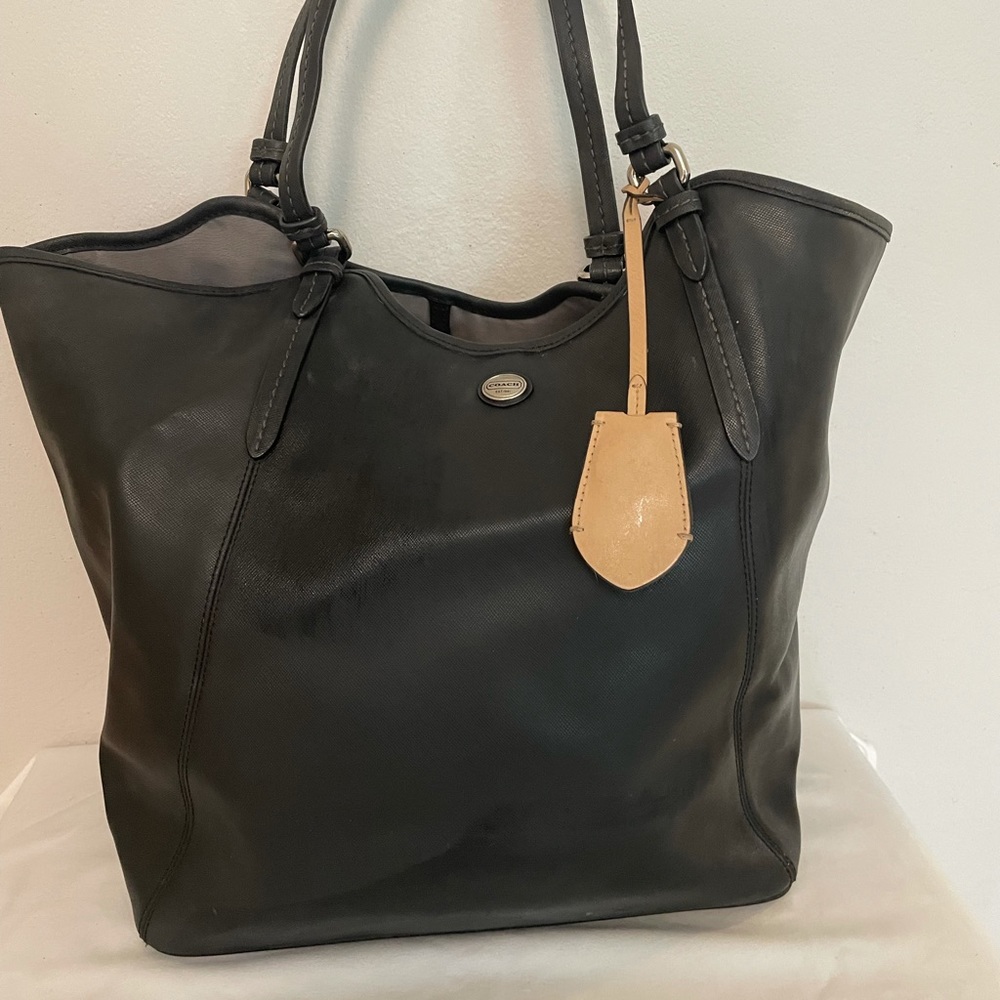 Coach black tote